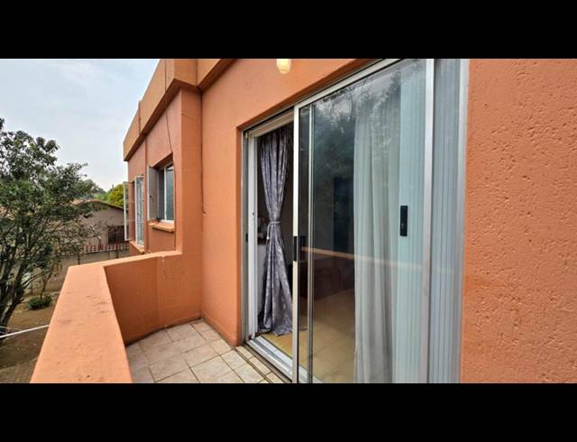 3 BEDROOM TOWNHOUSE FOR SALE IN BRACKENDOWNS